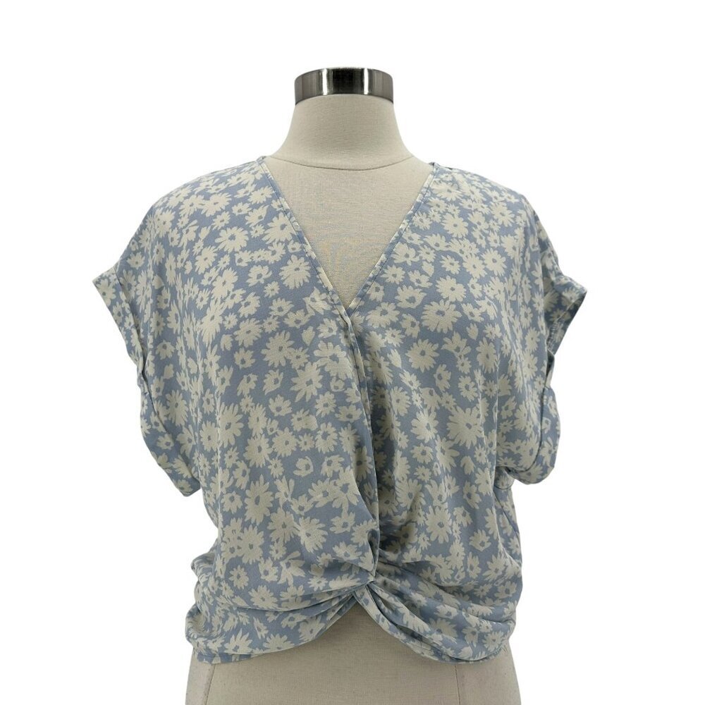 Sweet Rain Womens Medium Top Floral Blue White V-Neck Twist Boho Cottage